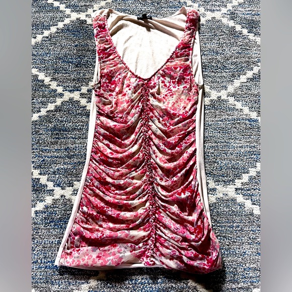 Express Size M Floral Ruched Top - Picture 1 of 6